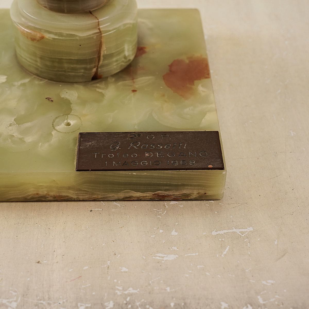 trofeo di gara vintage in onice e metallo - immagine 3