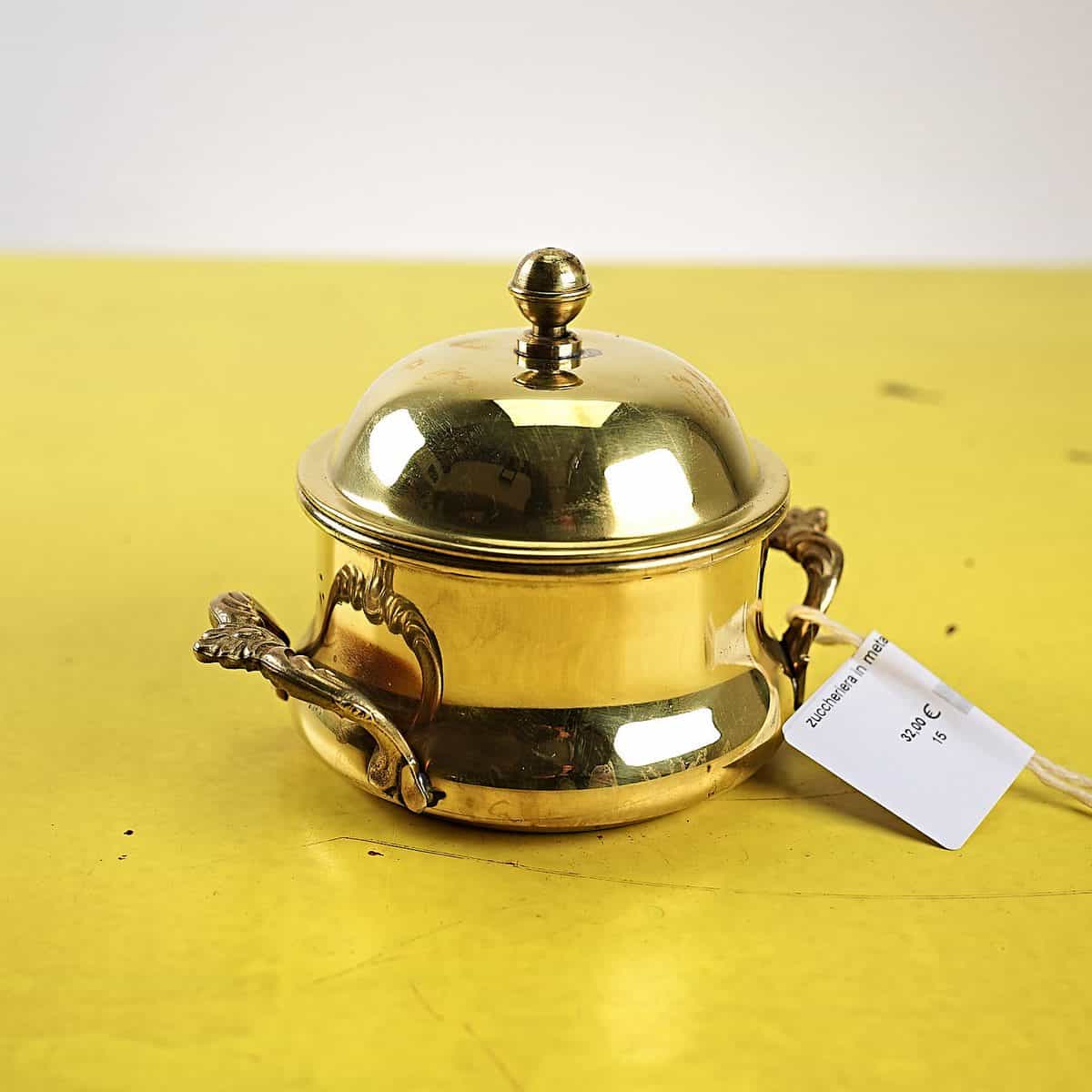 zuccheriera in metallo dorato vintage