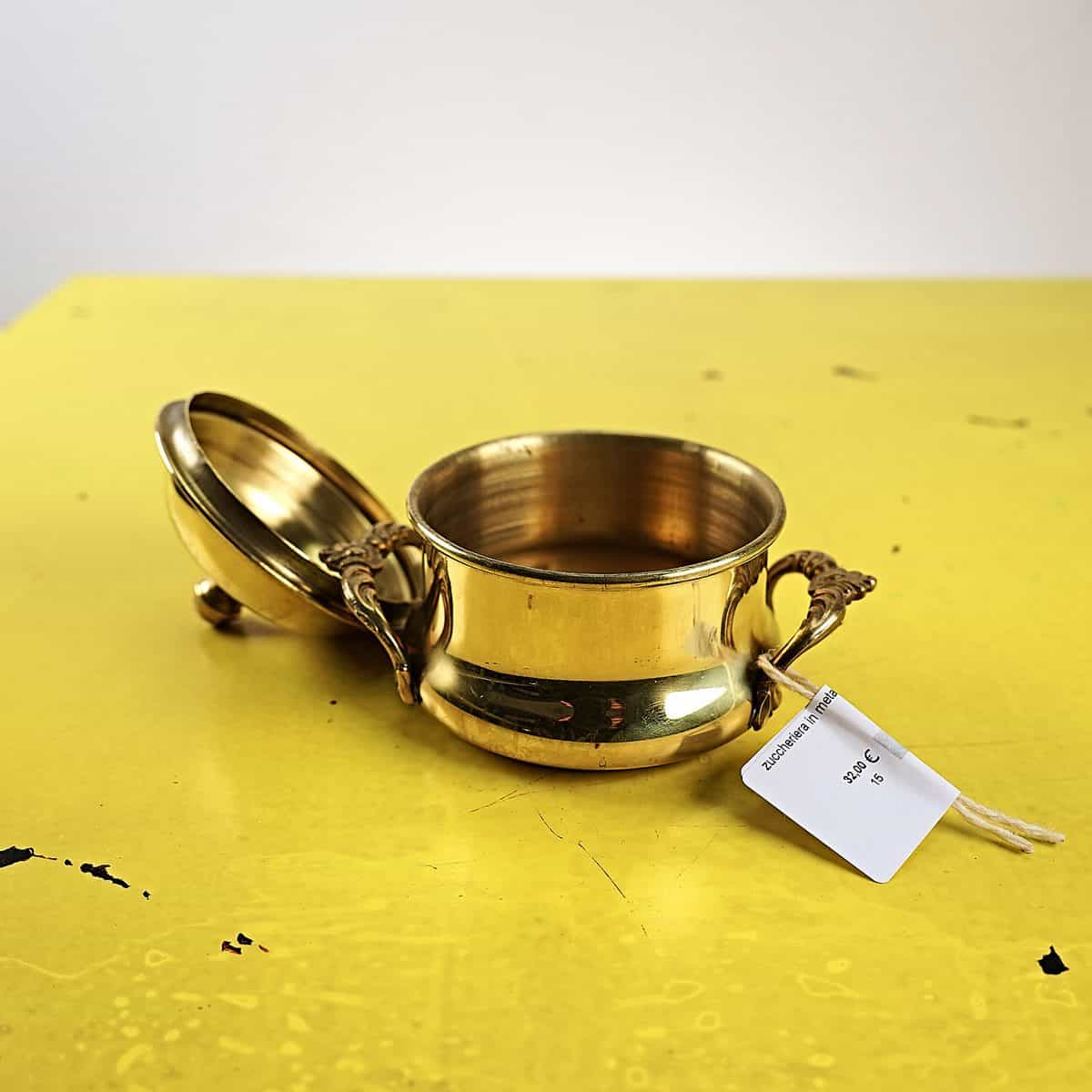 zuccheriera in metallo dorato vintage - immagine 5