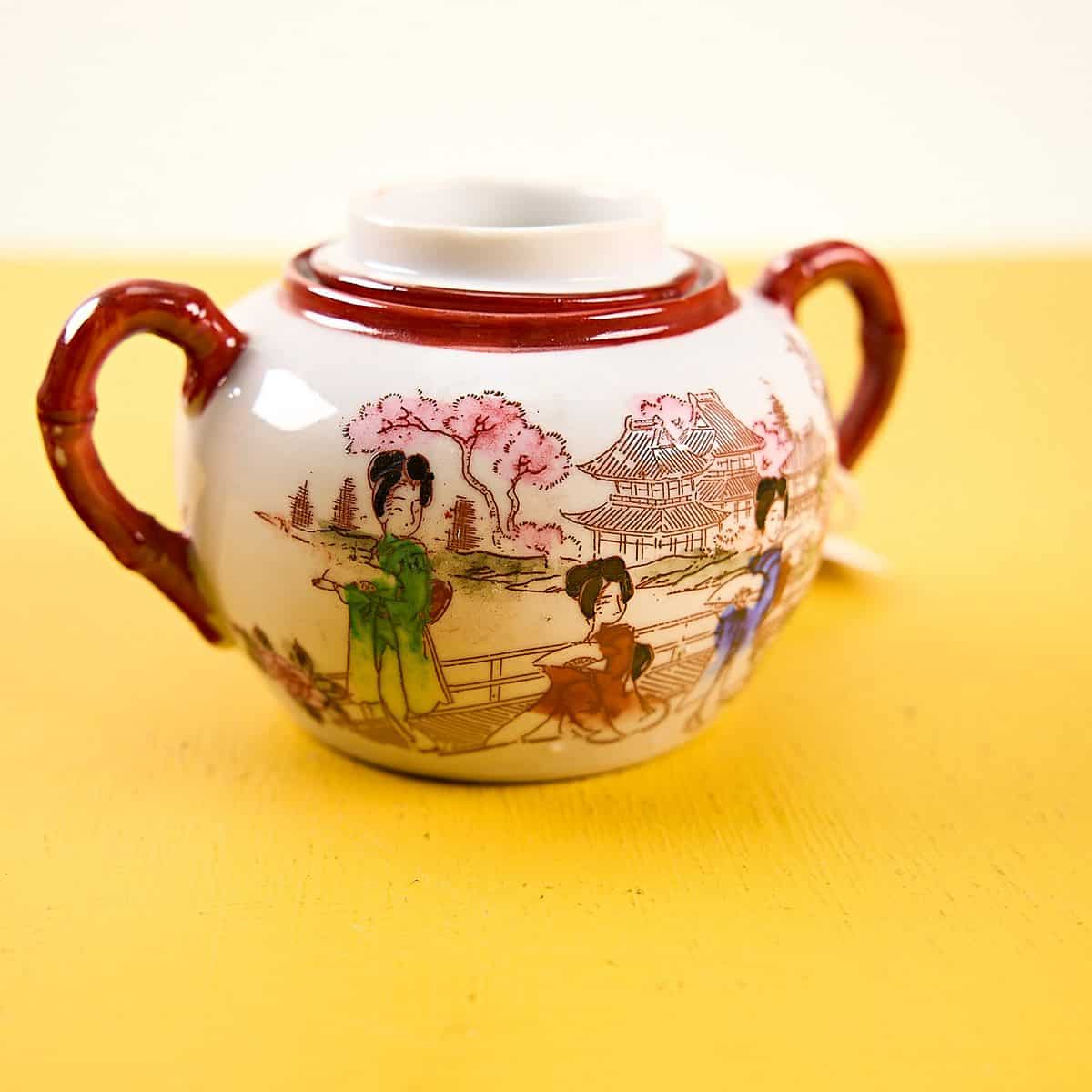 zuccheriera in ceramica giapponese