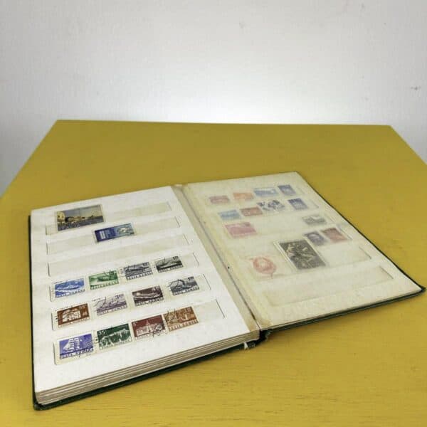 album con francobolli da collezione - immagine 4