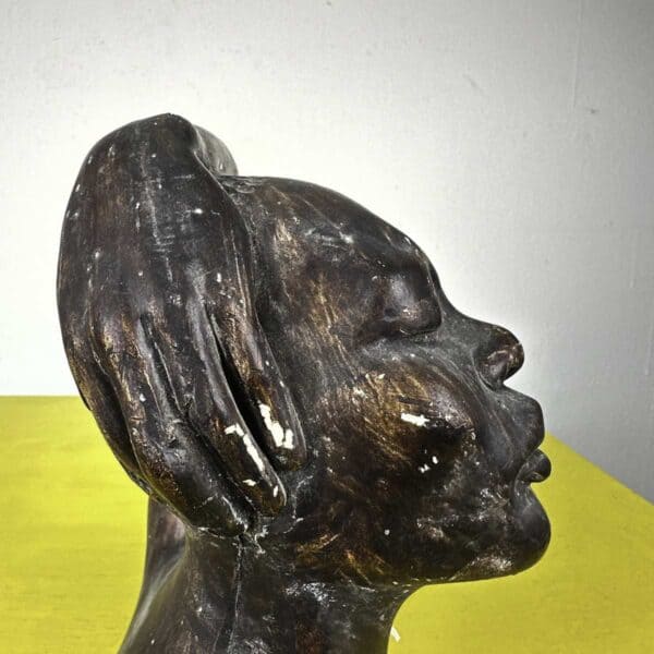 scultura etnica vintage in gesso - immagine 7