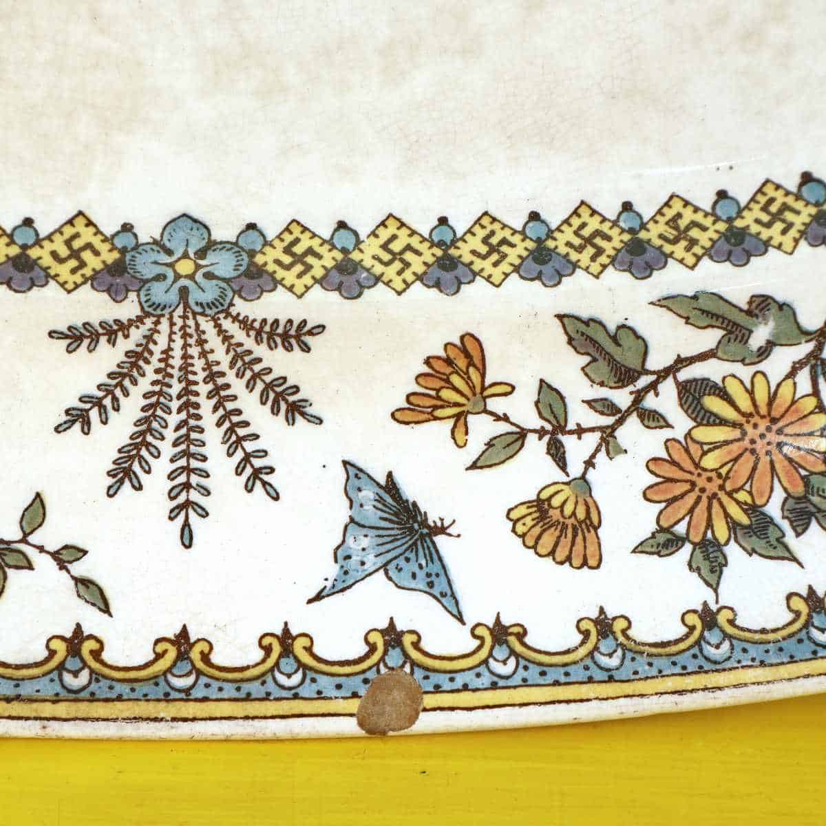 raro piatto decorativo in ceramica willeroy & boch geschutzt, con decoro svastica - immagine 6