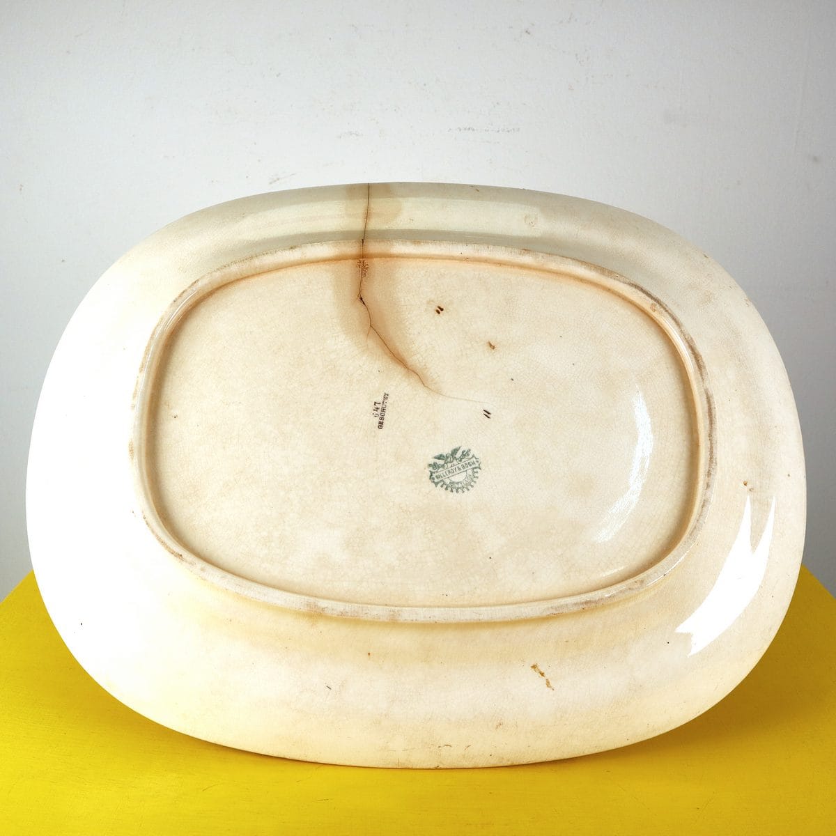 raro piatto decorativo in ceramica willeroy & boch geschutzt, con decoro svastica - immagine 8