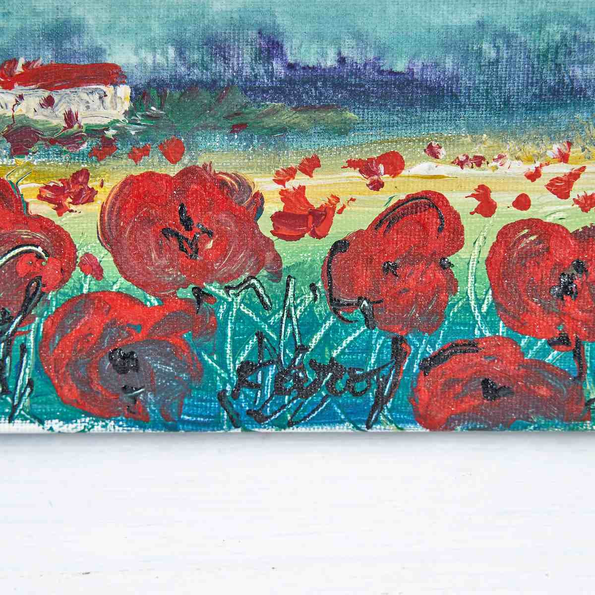 Un campo di papaveri dipinto: colore, gesto e paesaggio domestico 1 Dettaglio di dipinto di campo fiorito a olio su tela