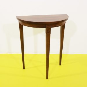 Tavolino da parete in legno forma semicircolare intagli