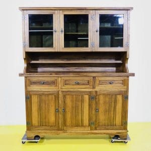 Ultimi arrivi 14 Credenza rustica in legno massello con alzata vetrina