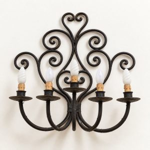 Home 15 Applique artigianale in ferro battuto a cinque luci con riccioli