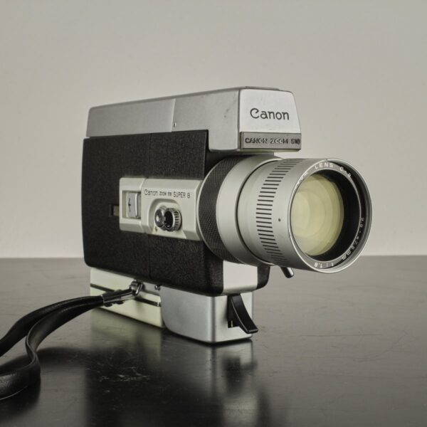 SUPER  8 CANON